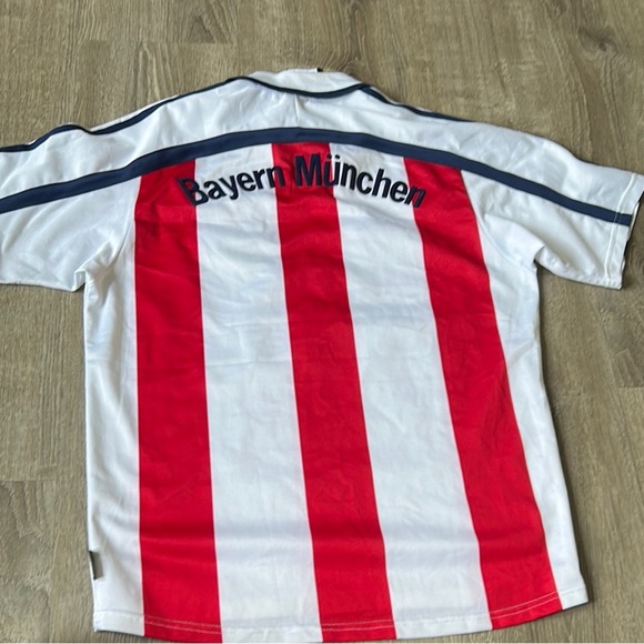 Adidas Bayern Munich Boys 2000 - Picture 6 of 7